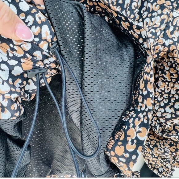 Free People Run Wild Hooded Jacket in Leopard Size Small - Picture 12 of 14